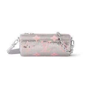New RUNWAY ITEM 💕 Louis Vuitton Silver Pink Sequins Papillon Pouch Bag